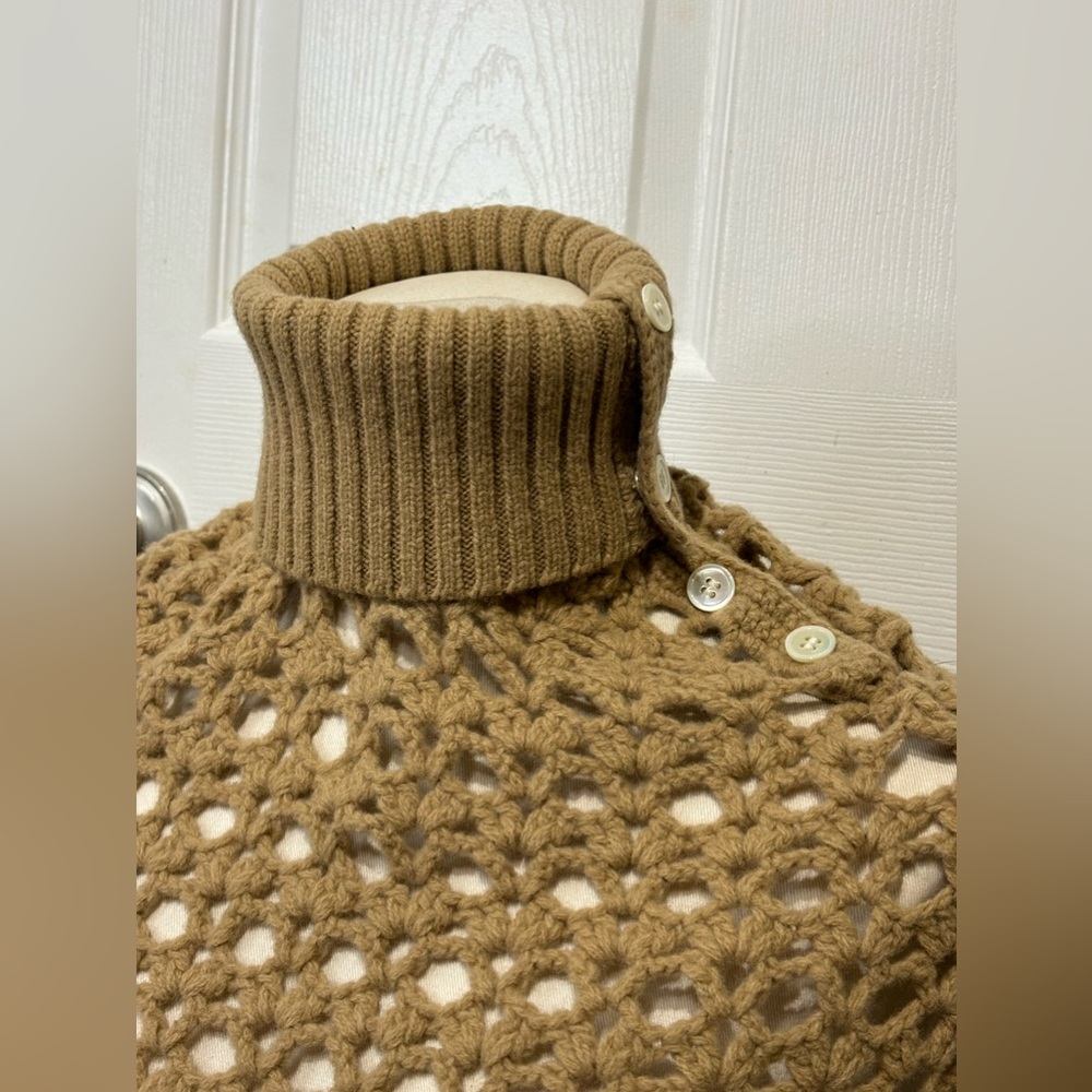 Club Monaco Wool Crochet Poncho Tan O/S EUC - Picture 2 of 11